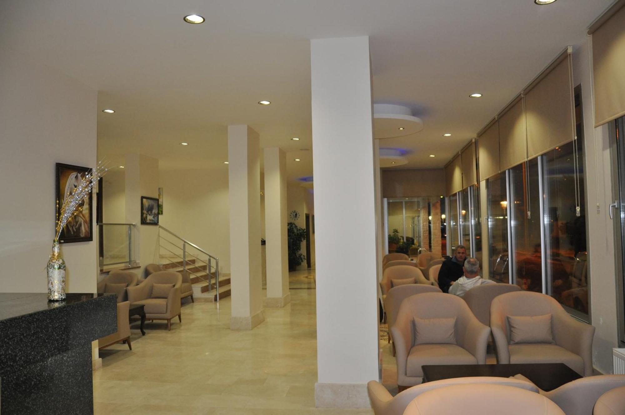 Perla Hotel Дікілі Екстер'єр фото