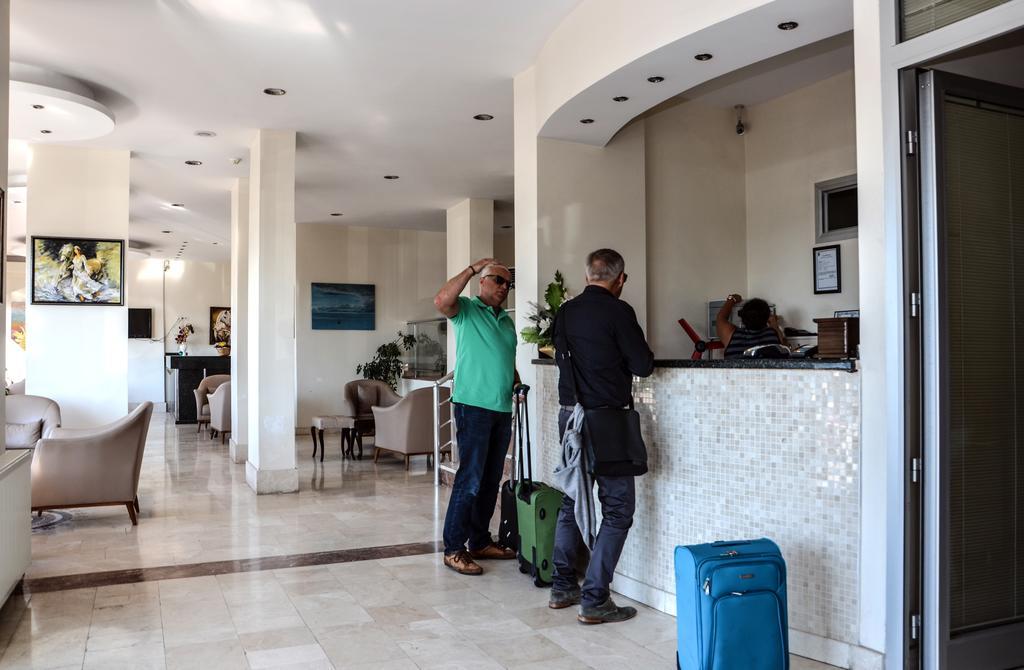 Perla Hotel Дікілі Екстер'єр фото